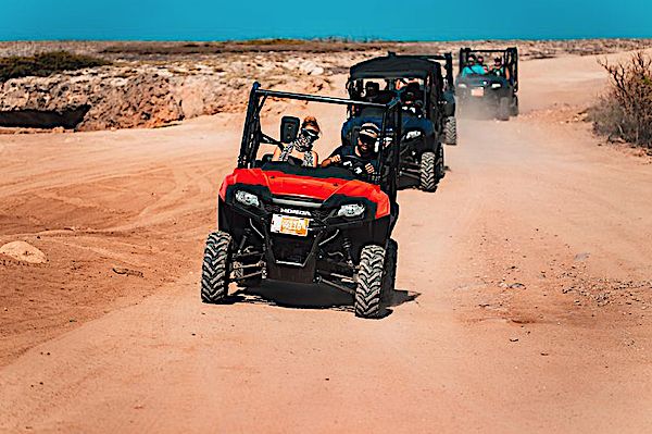 UTV - Pioneer 700 2 Sitzer 675 CC flüssigkeitsgekühlter Doppelzylinder